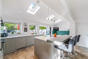 Photo 10- click for photo gallery